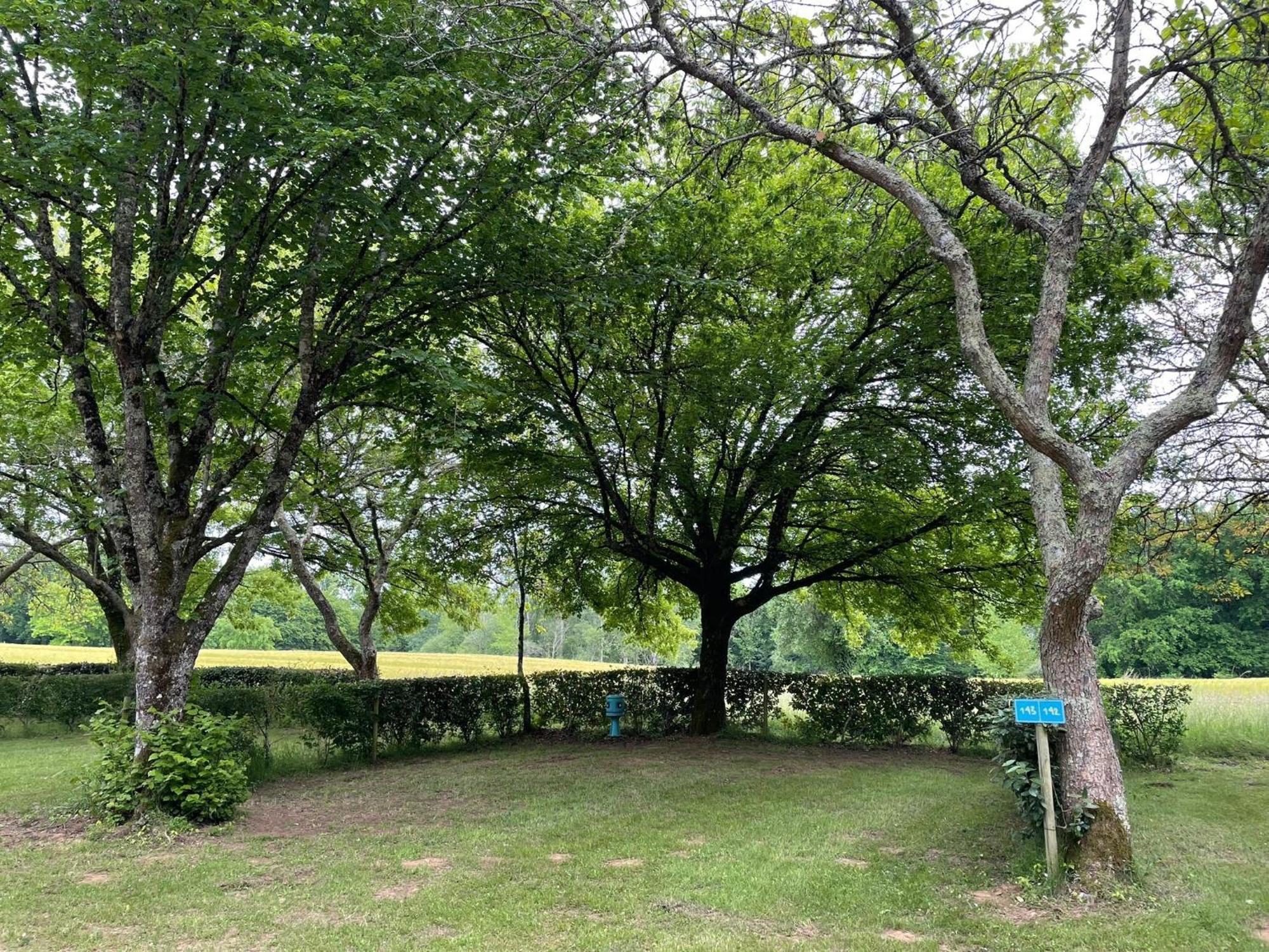 Camping Paradis De Maillac Sainte-Nathalène المظهر الخارجي الصورة